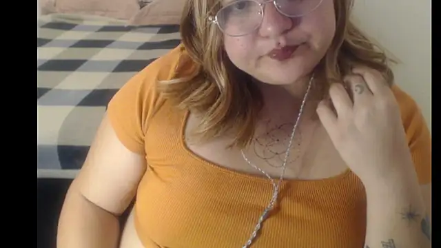MaevenNectar online show from June 9, 11:50 pm