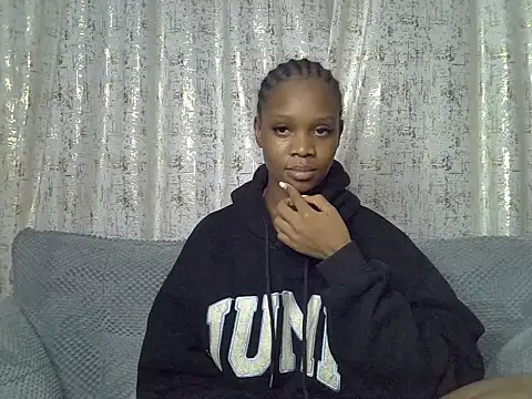 silkynova online show from June 15, 11:26 pm