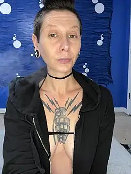 LaFemmeCyberObscura online show from May 23, 8:30 pm