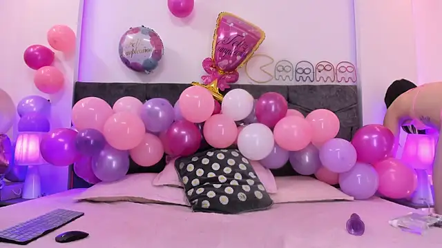 Meghan candy online show from June 1, 6:29 pm