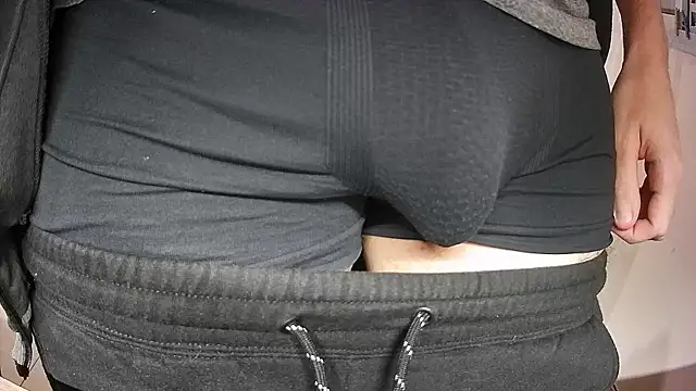 Lucas550098 online show from May 26, 1:37 am