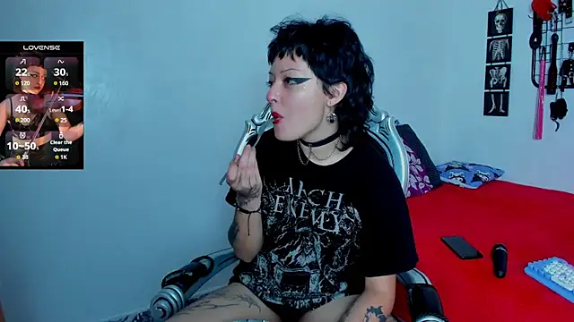 baby punk  online show from July 3, 11:22 pm