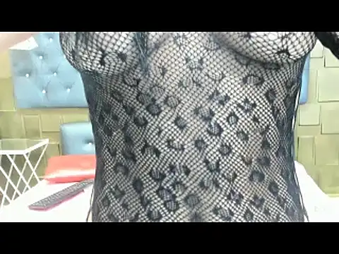 Snapshot of ChloeTobon chatting on May 18, 7:51 pm ChloeTobon online show from May 18, 7:51 pm