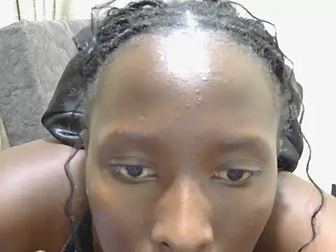 hollymolly19 online show from May 16, 3:11 pm