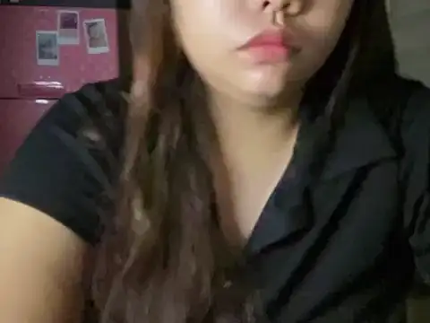 Snapshot of Mysterious_Seraphina chatting on June 15, 8:41 pm Mysterious Seraphina online show from June 15, 8:41 pm