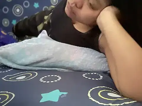 Snapshot of Mysterious_Seraphina chatting on July 2, 3:23 am Mysterious Seraphina online show from July 2, 3:23 am