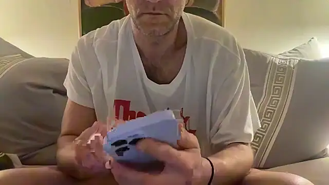 prankcaller online show from July 22, 10:50 am