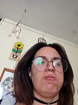 Snapshot of Karengenesisx chatting on June 11, 4:15 pm Karengenesisx online show from June 11, 4:15 pm