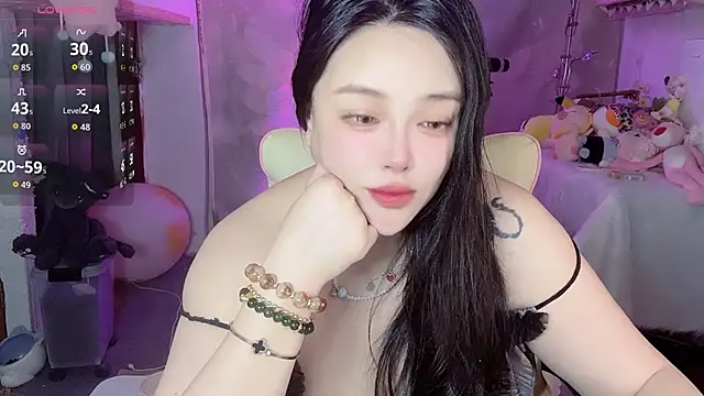 Snapshot of jiuer668 chatting on July 1, 2:28 pm jiuer668 online show from July 1, 2:28 pm