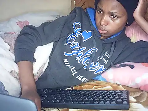 Snapshot of marycutie1 chatting on May 20, 9:12 pm marycutie1 online show from May 20, 9:12 pm