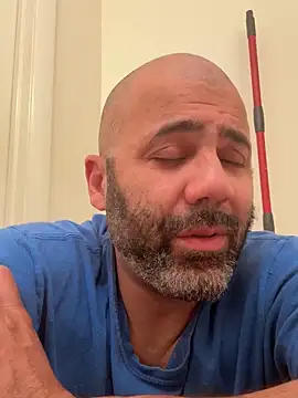 bigdick20101 online show from June 13, 5:05 am