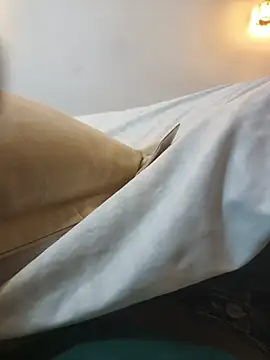 singalguy12 online show from July 10, 5:02 pm