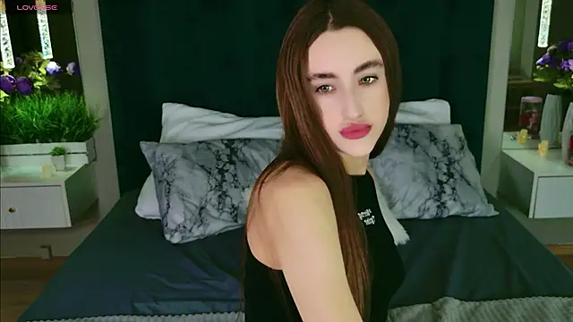 MadisonRen online show from June 13, 12:03 pm