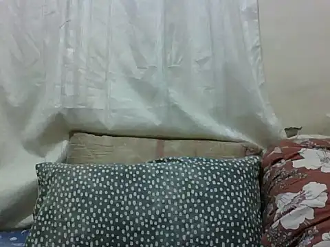 Snapshot of Hot-Perryl chatting on May 18, 4:23 pm Hot-Perryl online show from May 18, 4:23 pm