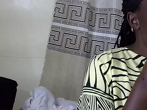 Snapshot of sexxy_melons chatting on May 19, 5:09 pm sexxy melons online show from May 19, 5:09 pm