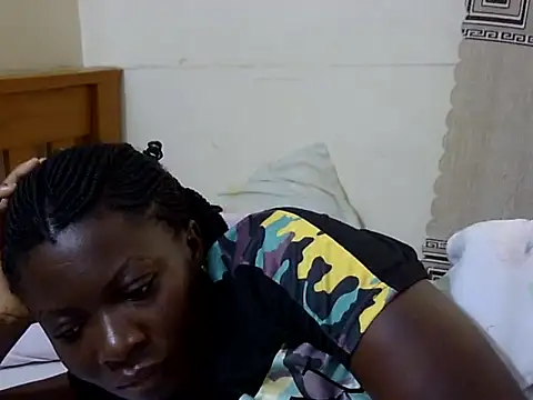 Snapshot of sexxy_melons chatting on June 1, 6:46 am sexxy melons online show from June 1, 6:46 am