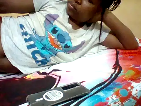 Snapshot of Camilla-Sweets chatting on June 23, 4:54 am Camilla-Sweets online show from June 23, 4:54 am