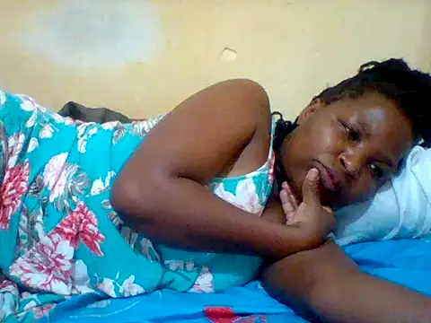 Snapshot of Camilla-Sweets chatting on June 29, 10:26 am Camilla-Sweets online show from June 29, 10:26 am