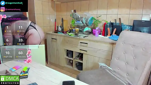 xmarshax online show from October 3, 11:12 am