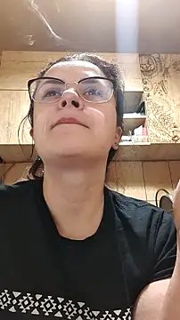 Snapshot of xmarshax chatting on December 16, 4:17 am xmarshax online show from December 16, 4:17 am