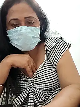 CHAPA HOTYYYYY online show from May 26, 9:07 am
