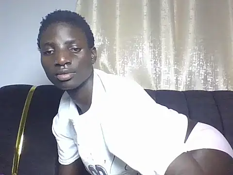 Snapshot of cutiebreey chatting on May 24, 12:49 pm cutiebreey online show from May 24, 12:49 pm