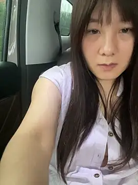 Snapshot of yan63737 chatting on May 26, 8:12 am yan63737 online show from May 26, 8:12 am