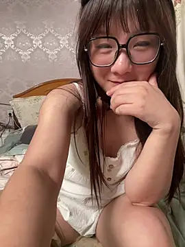 Snapshot of yan63737 chatting on May 31, 6:09 pm yan63737 online show from May 31, 6:09 pm