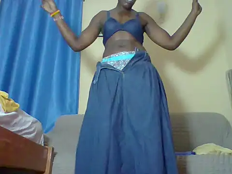 Blacksexyqueen24 online show from May 18, 6:01 pm