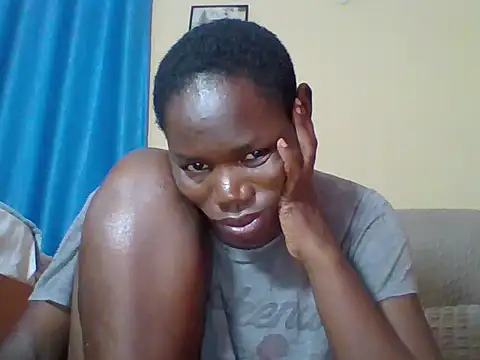 Blacksexyqueen24 online show from May 20, 8:39 pm
