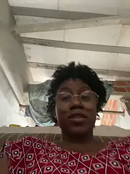 Snapshot of cacauzinhababy chatting on May 25, 6:50 pm cacauzinhababy online show from May 25, 6:50 pm