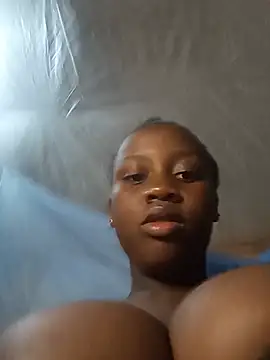 Tylla69 online show from June 25, 10:42 am