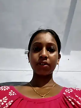 Hot-Dola online show from May 23, 3:44 pm