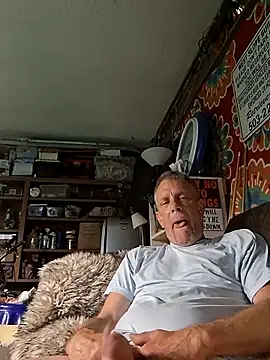 truckdawg2023 online show from June 22, 11:46 pm