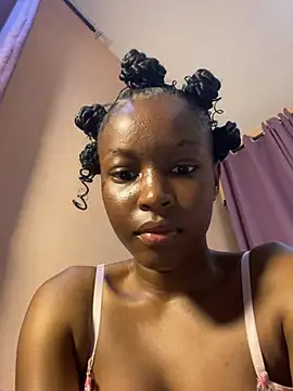 SassyPaulette online show from June 26, 7:42 pm