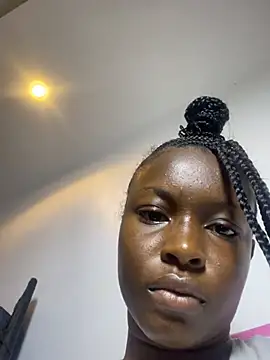 SassyPaulette online show from May 23, 11:09 am
