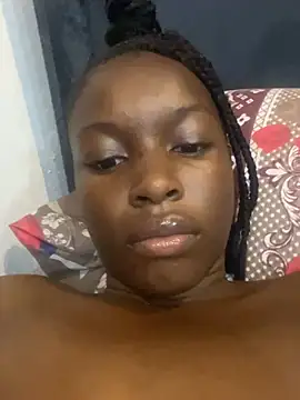 SassyPaulette online show from May 24, 10:59 am