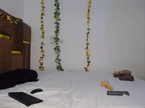 Snapshot of Sexyy_Talia chatting on June 21, 11:16 am Sexyy Talia online show from June 21, 11:16 am
