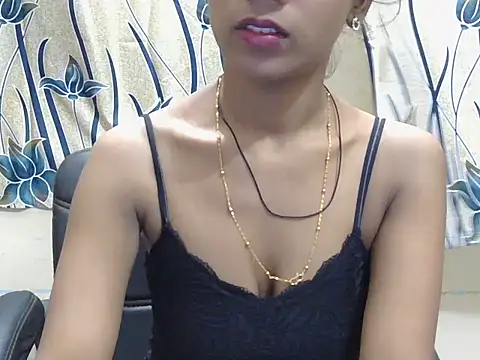 BabyQueen23 online show from June 2, 5:29 am