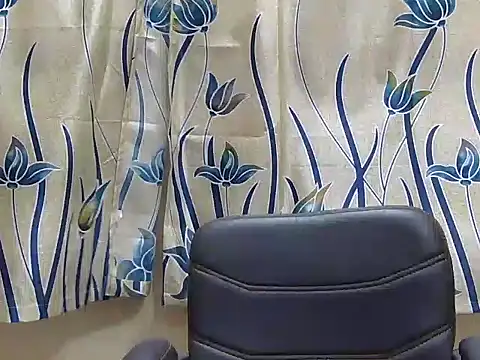 BabyQueen23 online show from June 7, 2:06 am