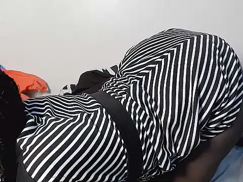 phat coochie online show from June 14, 9:05 pm