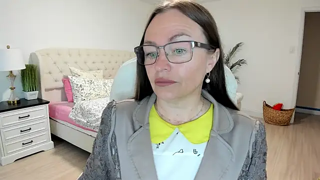 Vika73 online show from September 25, 12:11 pm