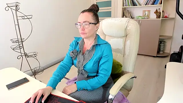 Vika73 online show from November 13, 8:07 am