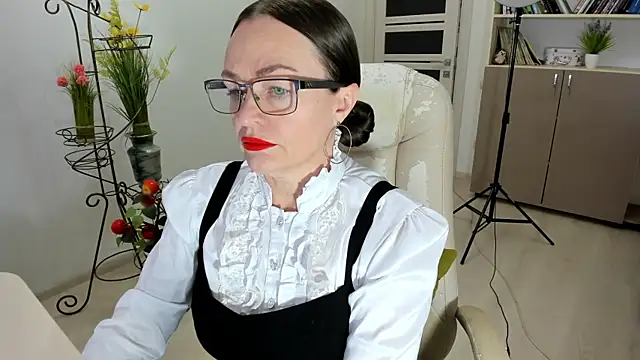 Vika73 online show from November 29, 7:19 am