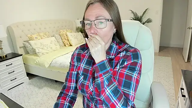 Vika73 online show from April 30, 11:17 am