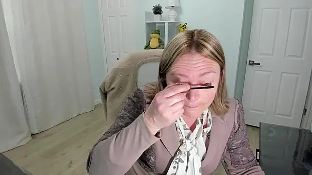 Vika73 online show from March 22, 1:08 pm