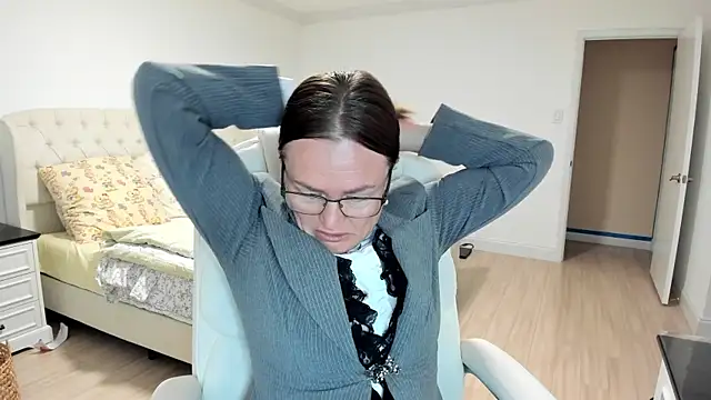 Vika73 online show from September 20, 11:15 am