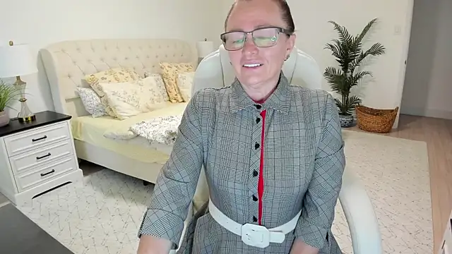 Vika73 online show from May 9, 11:46 am