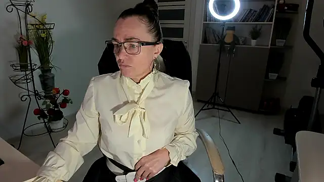 Vika73 online show from January 16, 6:28 am