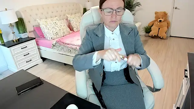 Vika73 online show from October 19, 1:47 pm